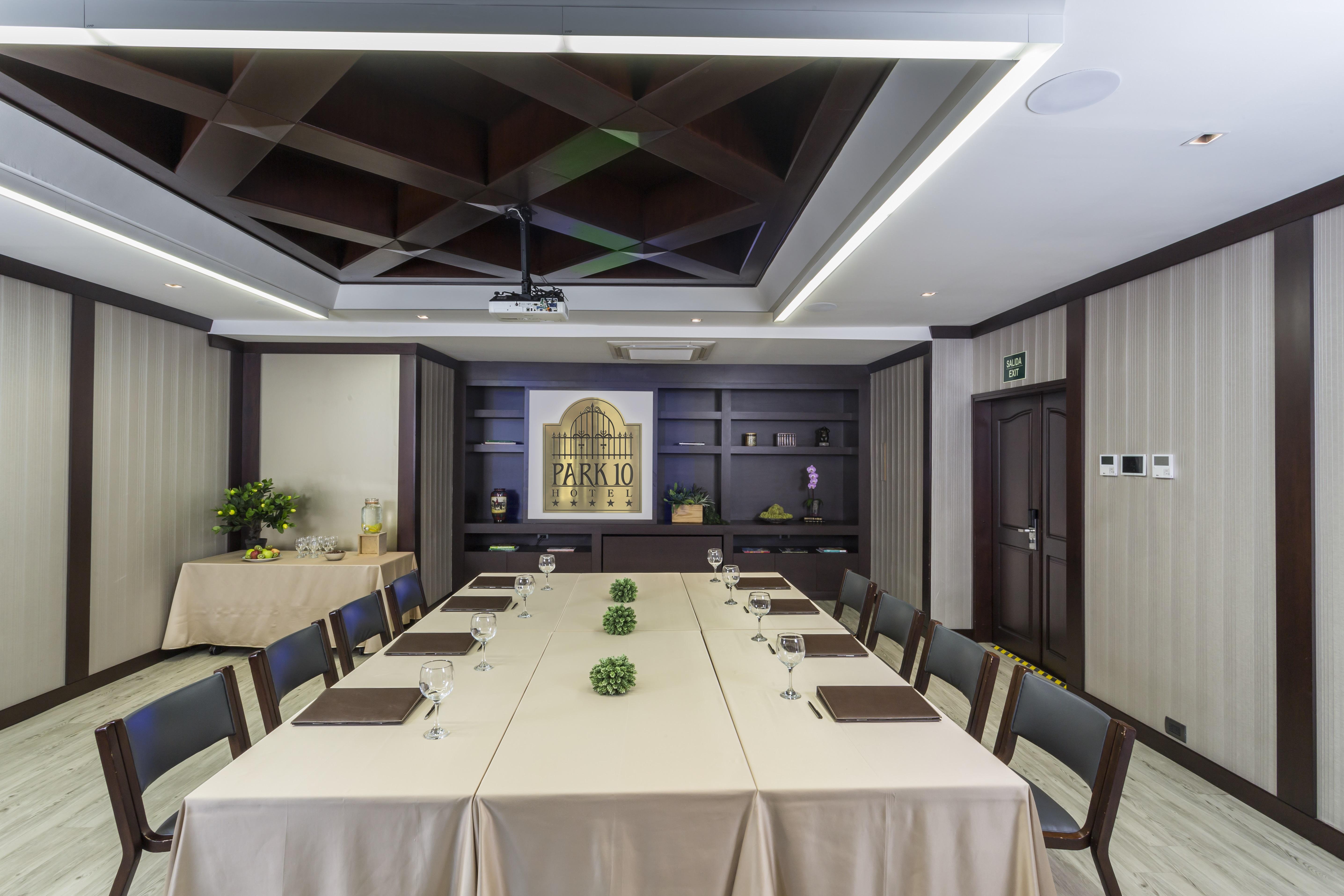Hotel Park 10 Medellín Exterior foto Meeting room